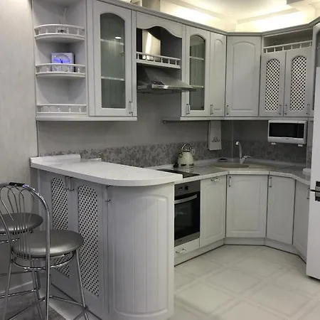 Luxe Apartment On Drahomanova Kyiv Exterior photo