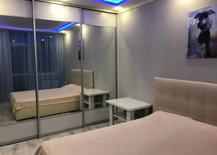 Luxe Apartment On Drahomanova