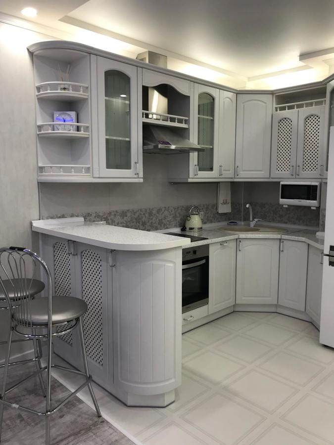 Luxe On Drahomanova Apartment *